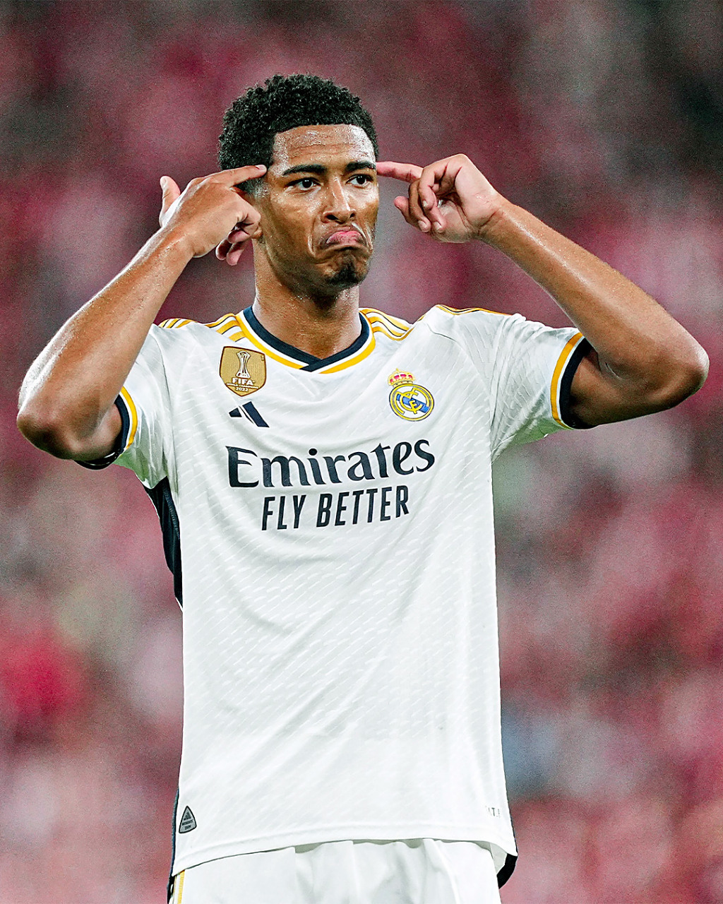 官方：波兰名哨马齐尼亚克将执法欧冠第四轮曼城vs多特（官宣：波兰名哨马齐尼亚克将主哨欧冠第4轮曼城对阵多特）