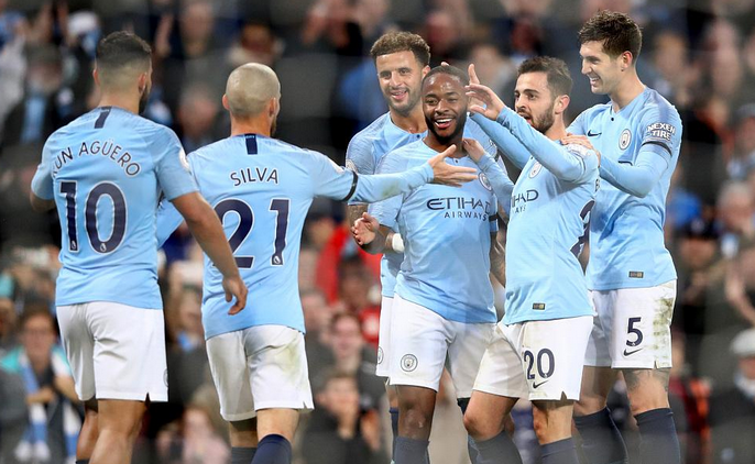 真正意义上的倒钩之王。很多其他球员所谓的倒钩其实...