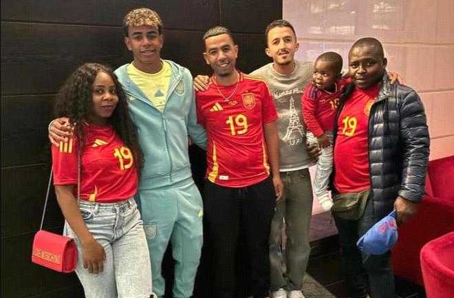 【超变九职业】无限转职，散人爽服！800%爆率，满地光柱爽翻天（【超变九职】无限转职随你玩，散人乐园！800%爆率，满屏光柱爽到飞）