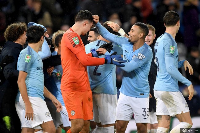 一场3-2让意甲榜首易主，阿莱格里神换人，让二追三奇迹逆袭（3-2逆转令意甲头名易主，阿莱格里妙手调度上演让二追三）