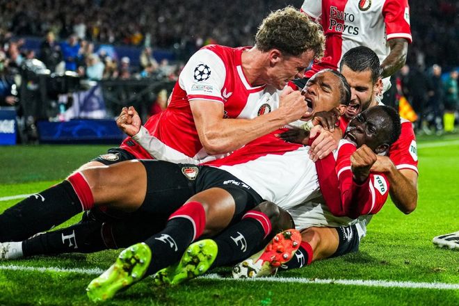 篮球CBA球队比赛精彩瞬间