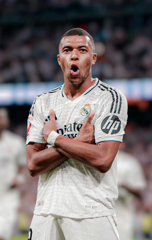 德天空：桑德兰将奥蓬达加入名单，但莱比锡不一定愿意出售